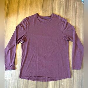 Men’s Lululemon long sleeve Size L - maroon